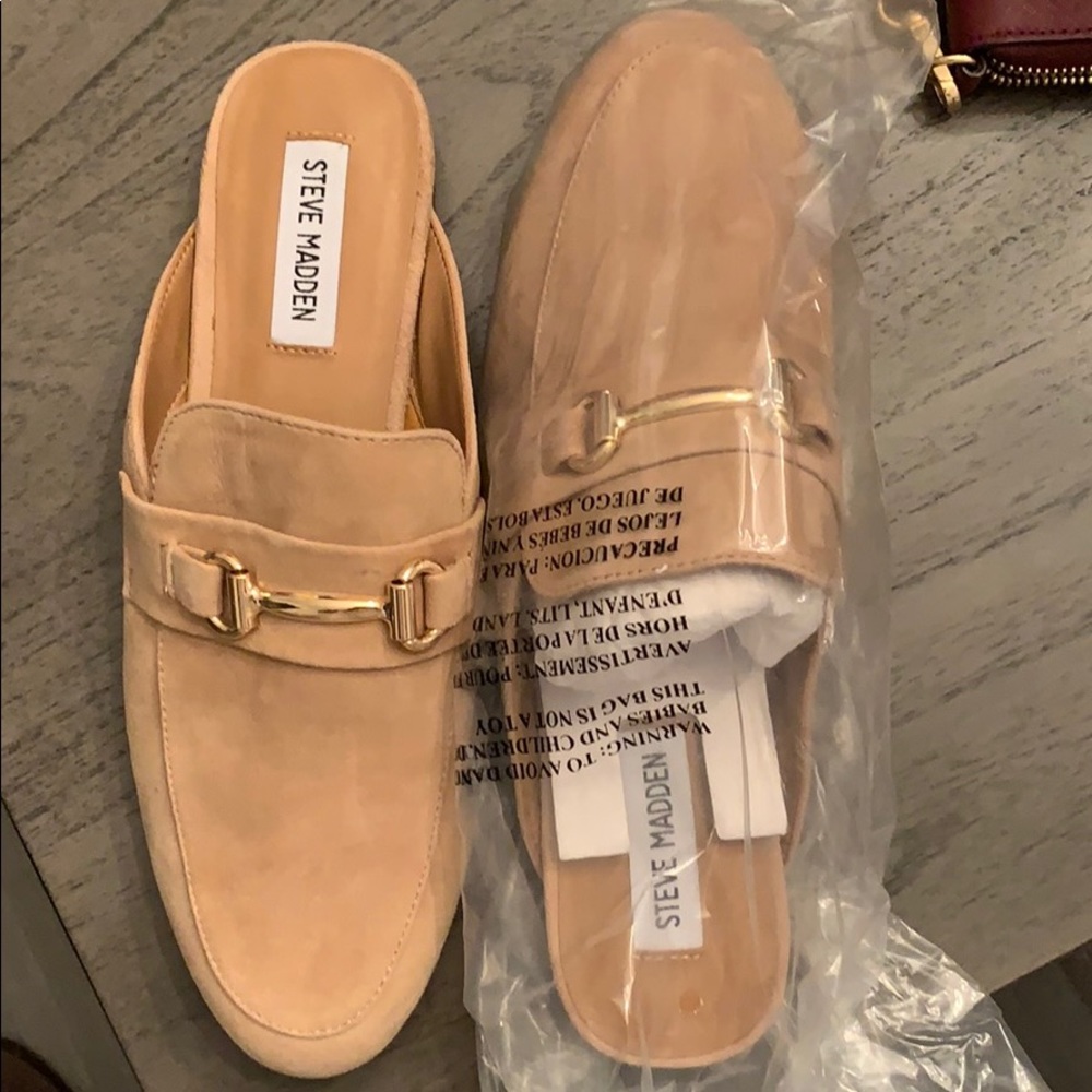 Steve Madden slides